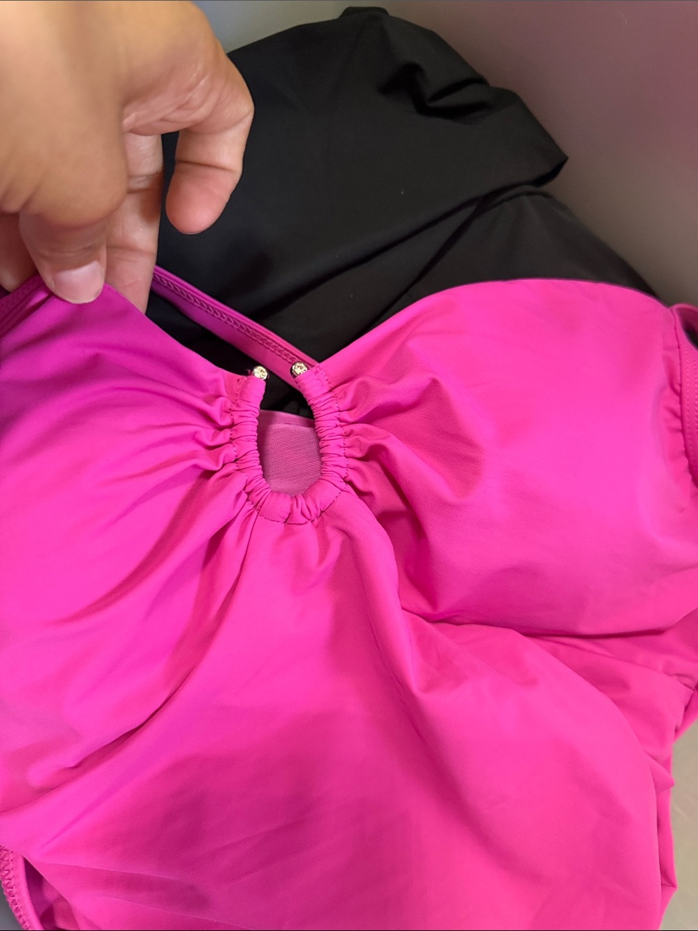 Smart Sculpt SHAPELLX built in Shapewear
Ruched Shaping Swimsuit pink - Picture 3 of 5